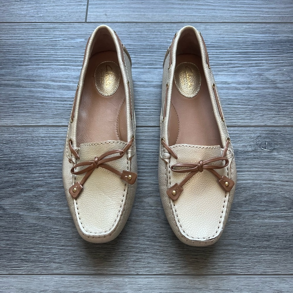 Clarks Artisan Dunbar Racing Metallic Gold Driving Loafers Boat Shoes